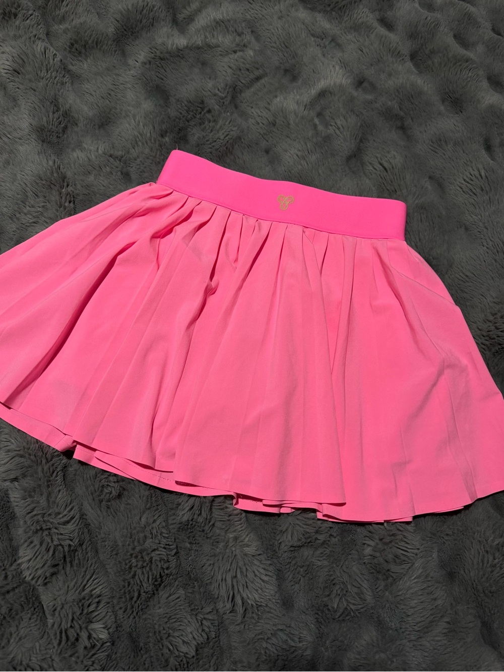 Aritzia Golden Pink Pleated Skirt